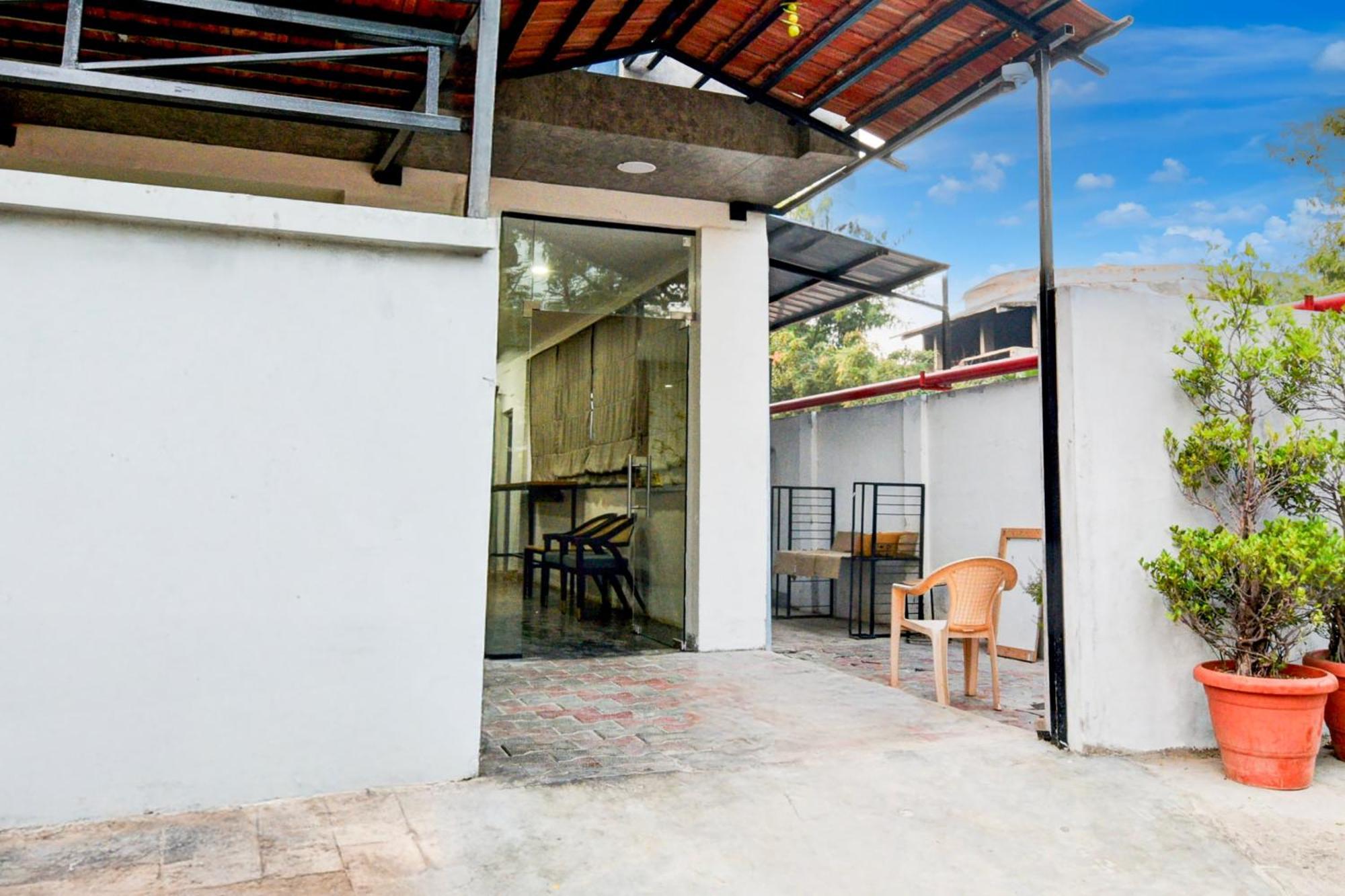 Super Townhouse Unnam Hotels Backside Of Tabala Rasa Pub, Financial District Hyderabad Esterno foto